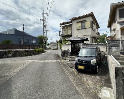 中古住宅　河渡の駐車場
