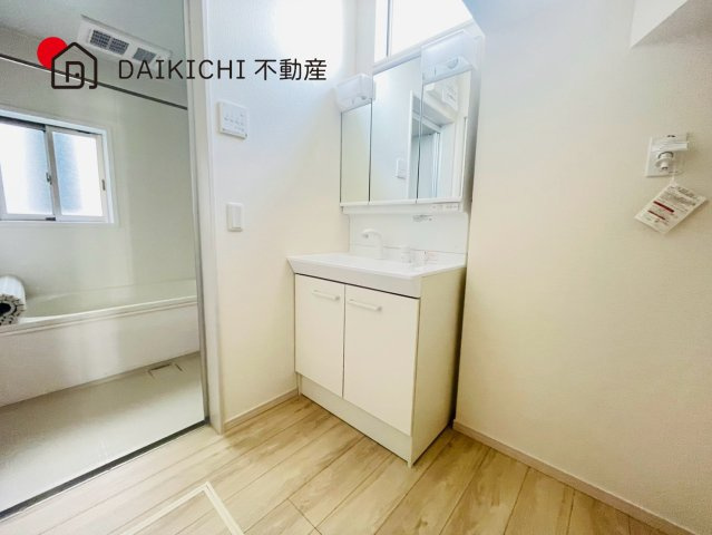 【独立洗面台】 | KIS鴻巣市北新宿3期4号棟　中古戸建