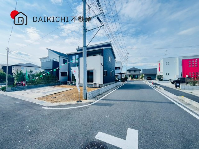 【前面道路含む現地写真】 | KIS鴻巣市北新宿3期4号棟　中古戸建