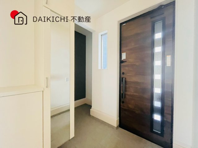 【玄関】 | KIS鴻巣市北新宿3期4号棟　中古戸建