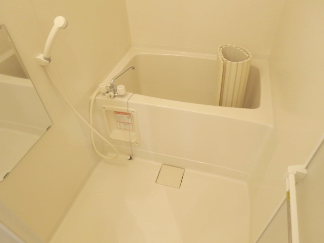 アマービレストの浴室|ゆったりとした浴槽でリラックスタイム♪