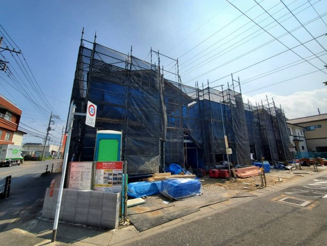 八潮市　鶴ケ曽根　新築戸建　　全3棟の前面道路含む現地写真|前面道路含む現地写真です