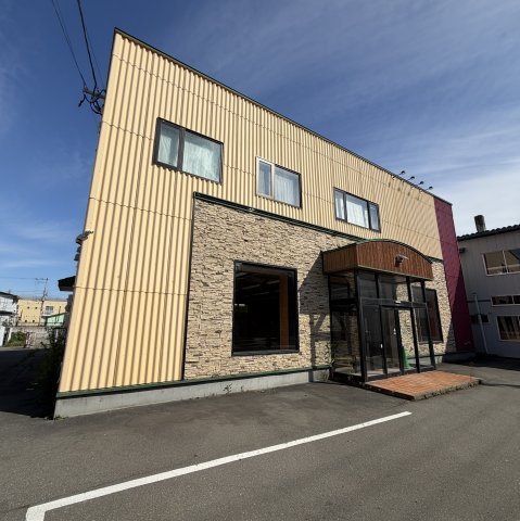 伊達市錦町92-16テナントの外観