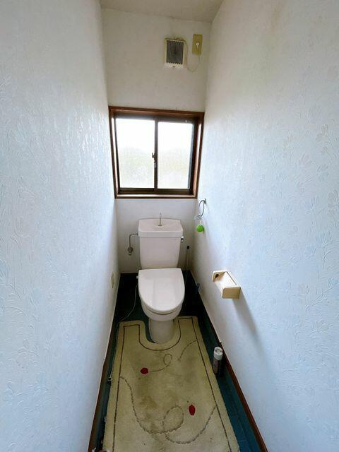 八代郡氷川町野津の中古一戸建|トイレ 