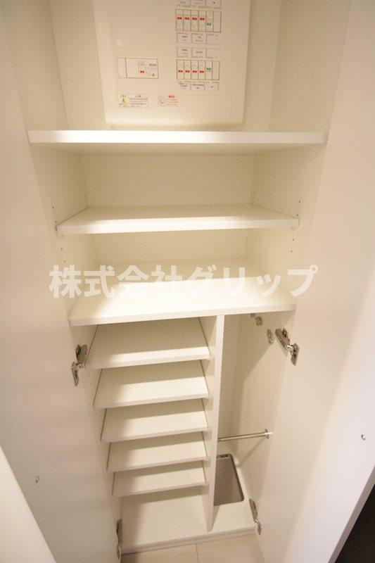 Log横浜駅東の収納