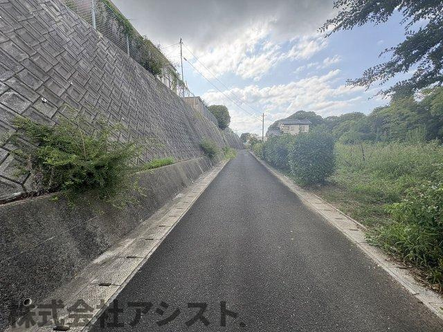 夏吉売地の外観