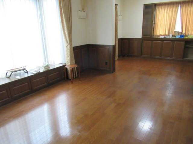売中古戸建　焼津市東小川１丁目の居間・リビング