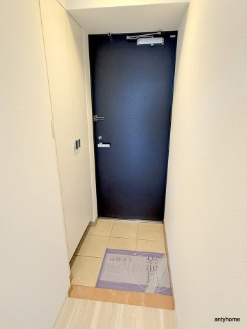 ルネ日本橋アネーロ　仲介手数料無料の玄関