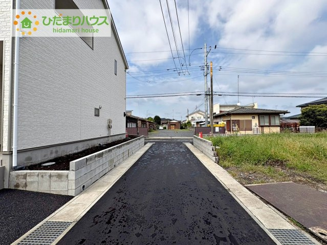 ひたちなか市津田第3　新築戸建　1号棟の前面道路含む現地写真|たっぷりの陽光と心地よい風が舞い込む住まい♪
