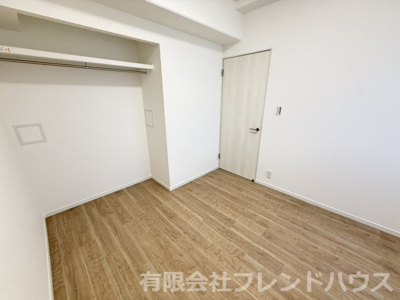 【洋室】 | 藤和ハイタウン庚午 | 5.4帖