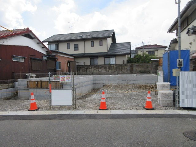 【仲介手数料無料】新築戸建　深谷市見晴町4-60（全1棟）の前面道路含む現地写真