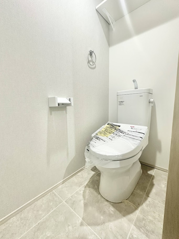 apartment宝生町のトイレ