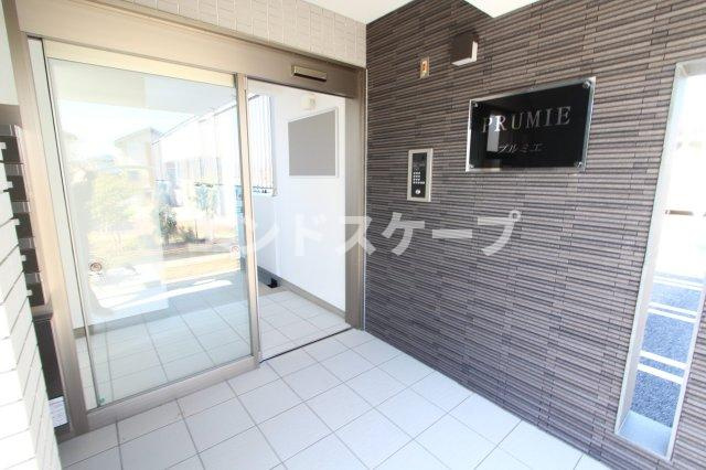 アネシスのエントランス|高崎、前橋エリアのお部屋探しはエンドスケープまで！お客様の理想お聞かせ下さい♪