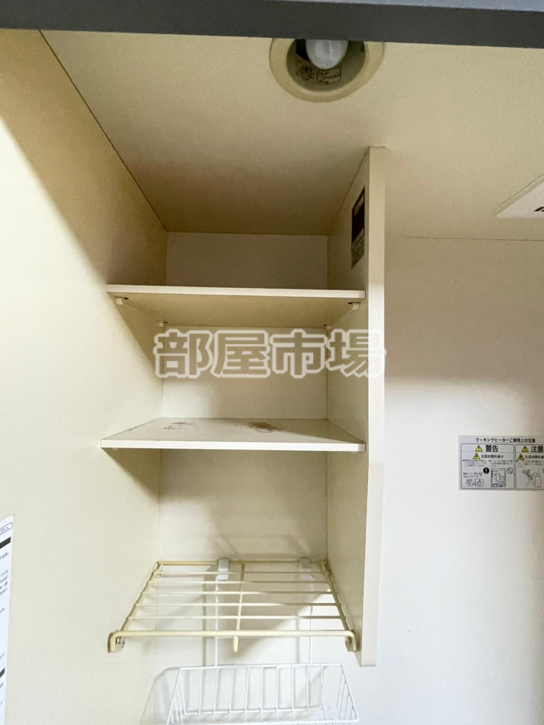 台東区浅草２丁目の賃貸マンションのキッチン|上部棚