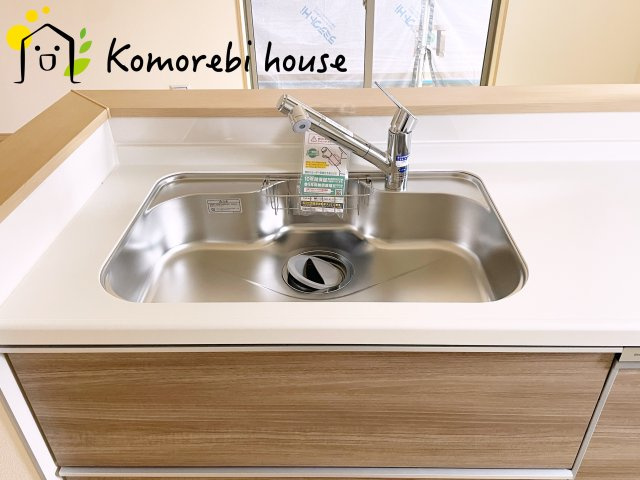 さいたま市見沼区堀崎町1159番　新築一戸建て　ハートフルタウン　Aのキッチン|26.9.8