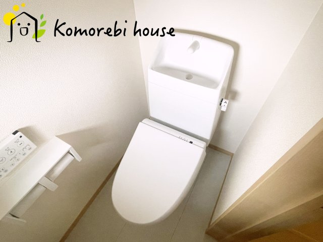 さいたま市見沼区堀崎町1159番　新築一戸建て　ハートフルタウン　Aのトイレ|26.9.8