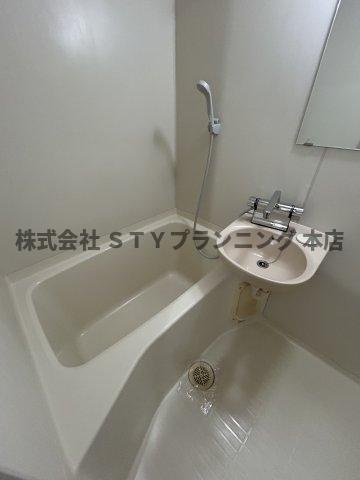仲介手数料0円！グランドハイネス御成の浴室