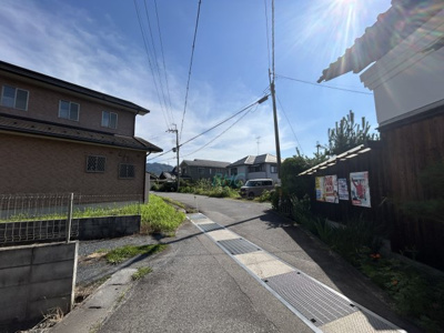 【前面道路含む現地写真】 | 栗東市御園