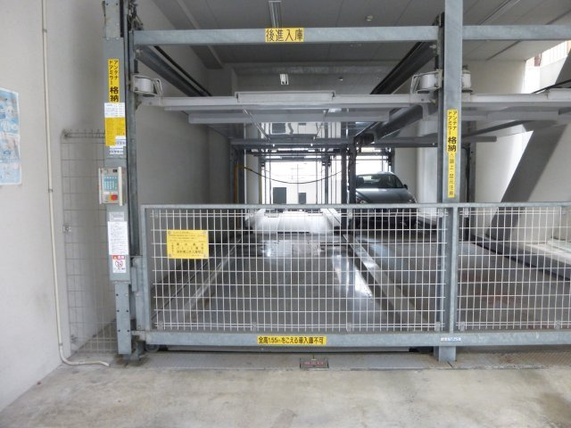 0252の駐車場