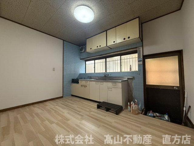感田戸建ての居間・リビング