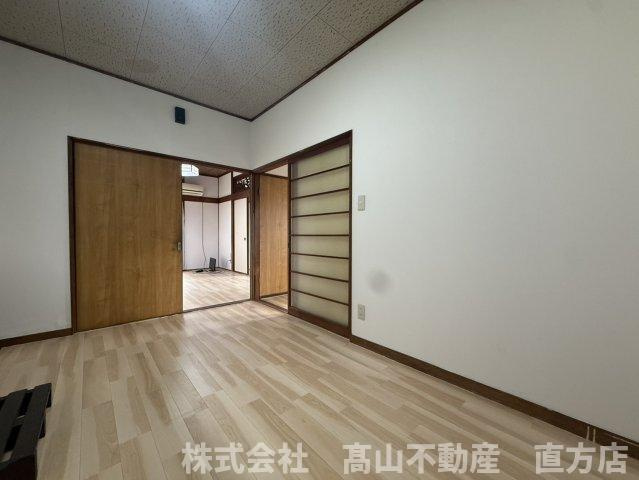 感田戸建ての居間・リビング