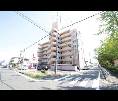 アーバンコート入場