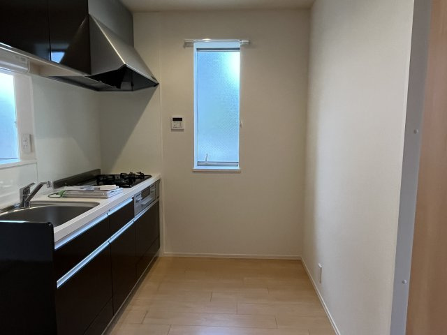 メゾン　プレゾンのキッチン|同建物別室参考写真