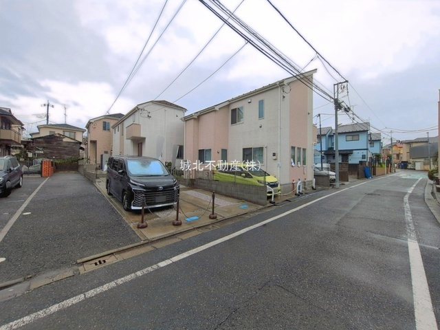 練馬区南大泉3丁目の前面道路含む現地写真|前面道路西側約5.2ｍ公道に面する立地