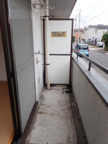 室外洗濯機置き場です。