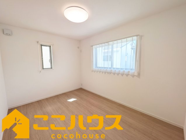 ガーデンアレイ沖縄市大里II期　中古戸建て　1号棟の洋室|洋室6.5帖