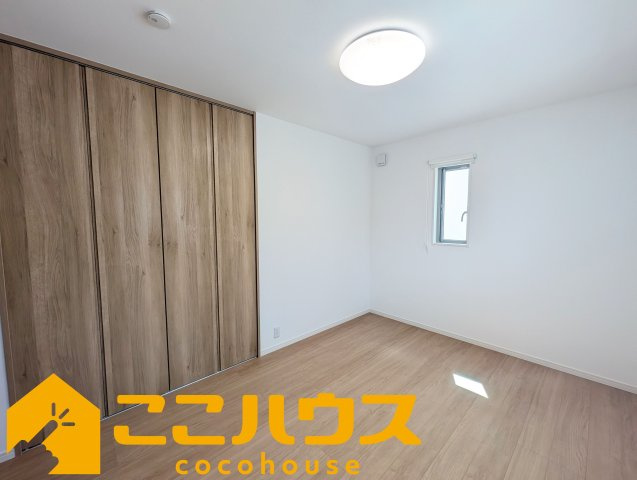 ガーデンアレイ沖縄市大里II期　中古戸建て　1号棟の洋室|洋室6.5帖