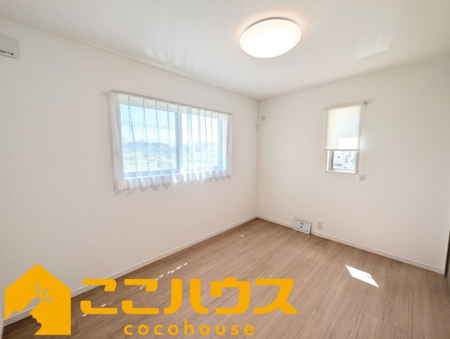 ガーデンアレイ沖縄市大里II期　中古戸建て　1号棟の子供部屋|子供部屋6.0帖
