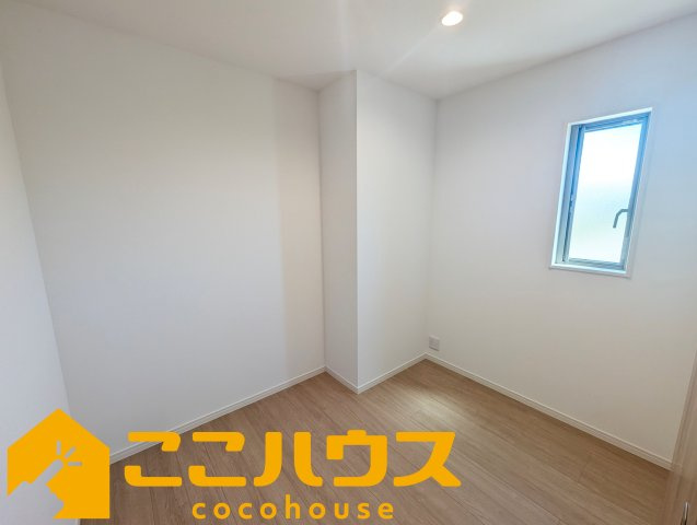 ガーデンアレイ沖縄市大里II期　中古戸建て　1号棟のその他|多用途に使える納戸