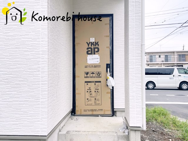さいたま市見沼区堀崎町1159番　新築一戸建て　ハートフルタウン　Bの玄関|26.9.8