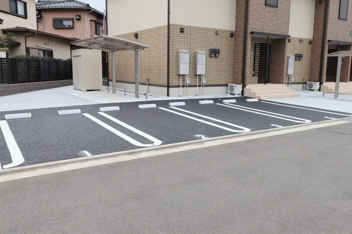 クレール湘南台V Aの駐車場|駐車場
