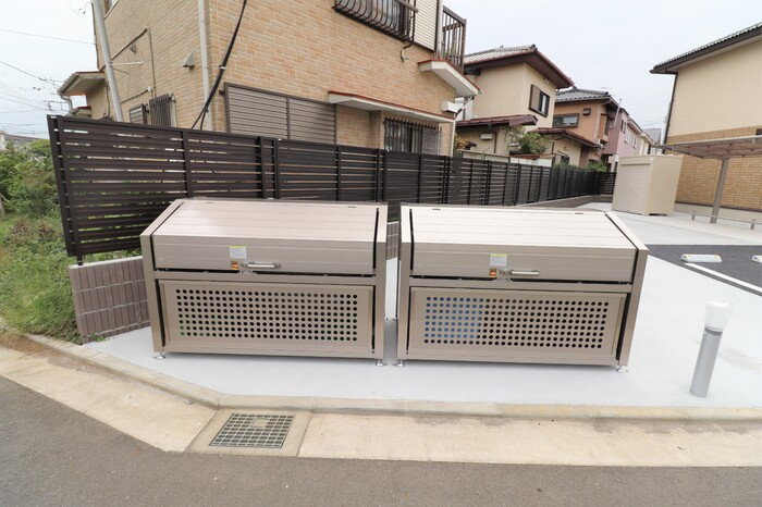 クレール湘南台V Aのその他共用部分|ダストボックス