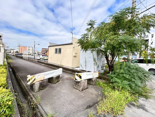 横山町貸店舗の周辺