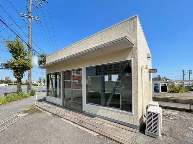 横山町貸店舗