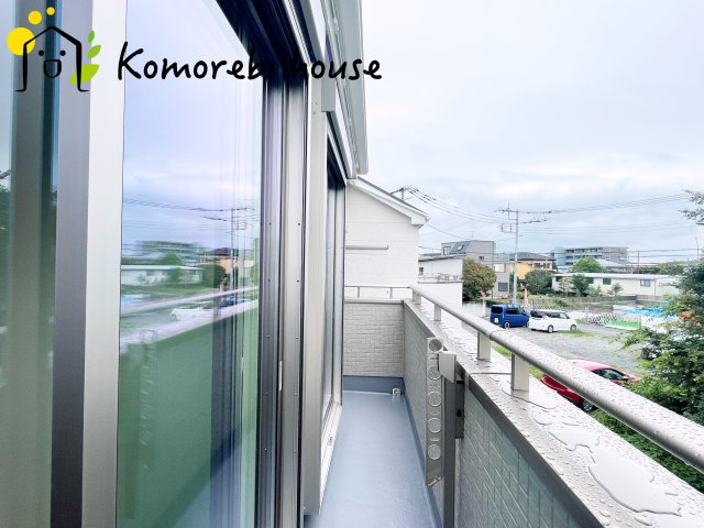 さいたま市見沼区堀崎町1159番　新築一戸建て　ハートフルタウン　Dのバルコニー|26.9.11