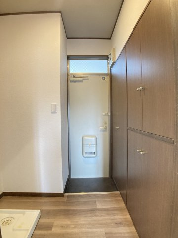 マンションさくらⅡの玄関