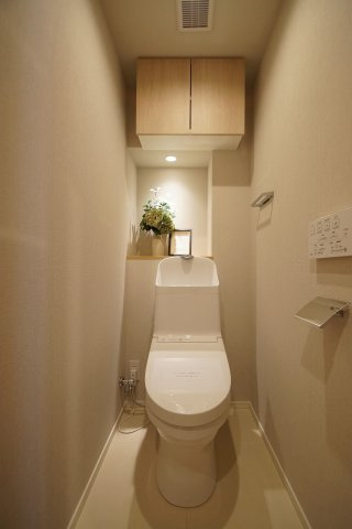 メゾン・ド・ヴィレ日本橋茅場町　9階　リ　ノベーション済のトイレ