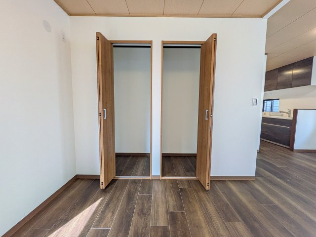 八王子市　絹ケ丘　中古戸建ての収納|～LDKにも収納のある造り～