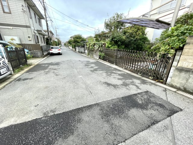 船橋市習志野台５丁目２１期の前面道路含む現地写真