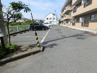 【駐車場】 | ロイヤルアイフティ