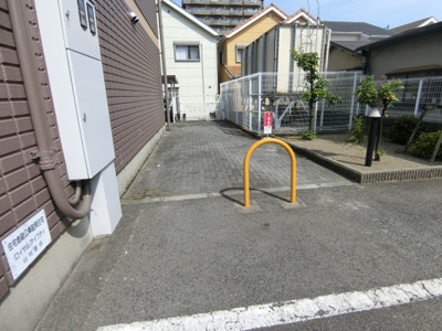 【エントランス】 | ロイヤルアイフティ