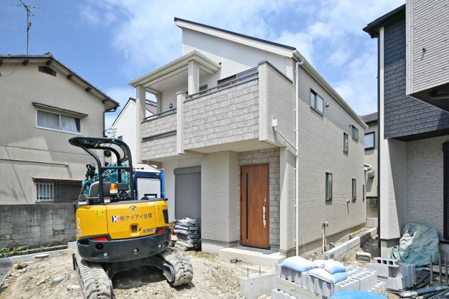 ブルーミングガーデン鈴原町8丁目新築戸建て│3LDK+駐車2台可