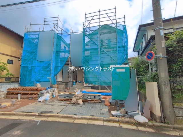 仲介手数料無料　ハートフルタウン所沢中新井15期・全2棟の前面道路含む現地写真
