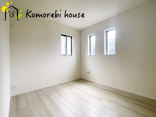 さいたま市見沼区堀崎町1159番　新築一戸建て　ハートフルタウン　Eの洋室|26.9.8