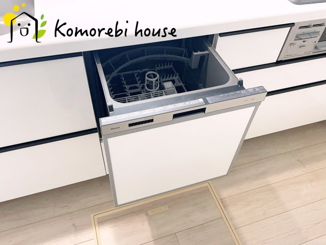 さいたま市見沼区堀崎町1159番　新築一戸建て　ハートフルタウン　Eのキッチン|26.9.8