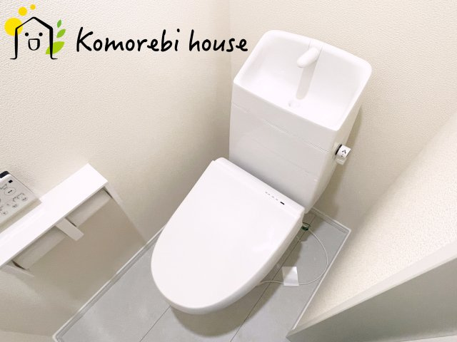 さいたま市見沼区堀崎町1159番　新築一戸建て　ハートフルタウン　Eのトイレ|26.9.8